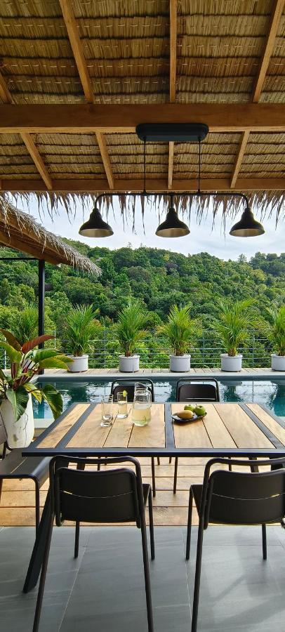 Villa On The Rock - 360 Bay View Тонгсала Екстериор снимка