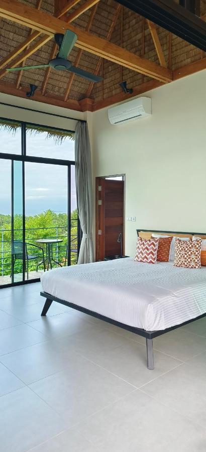 Villa On The Rock - 360 Bay View Тонгсала Екстериор снимка